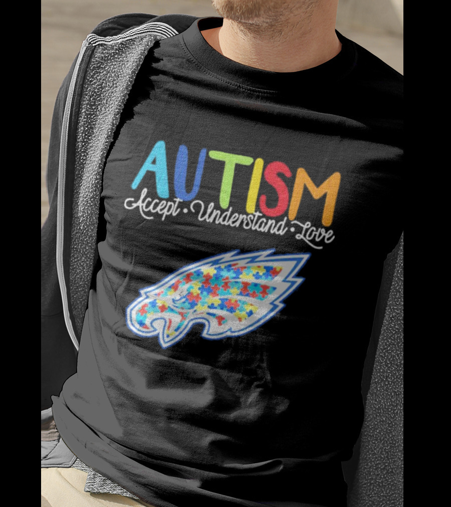 Philadelphia Eagles Autism Accept Understand Love Puzzle T-Shirt