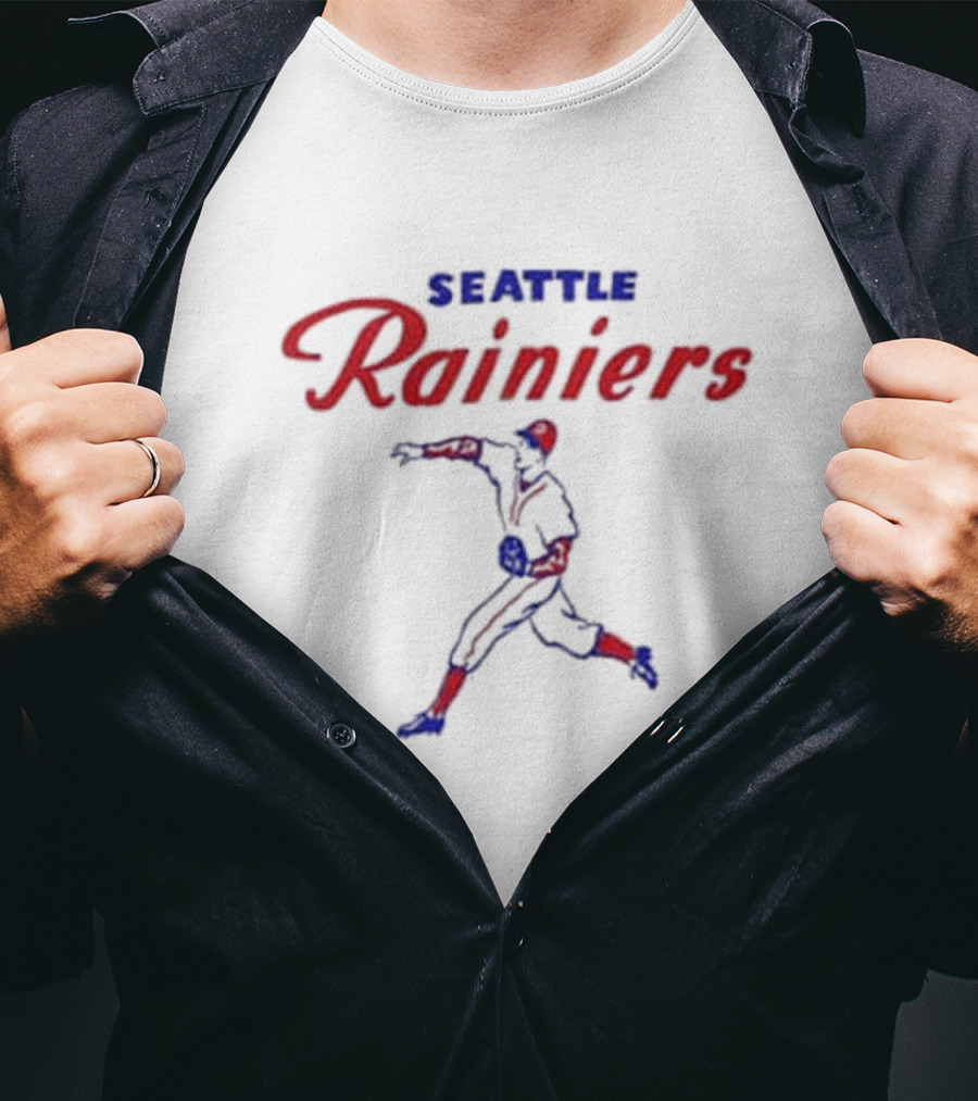 Seattle Rainiers Vintage Baseball Player Throwing T-Shirt