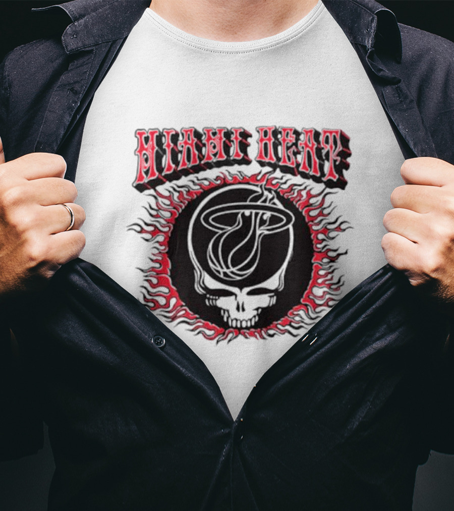 MiamI Heat Grateful Dead Skull Logo With Flaming Basketball T-Shirt