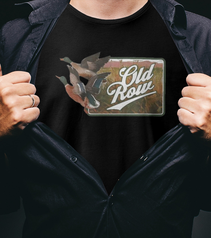 Old Row The Flying Duck Beer Pocket Vintage Waterfowl T-Shirt