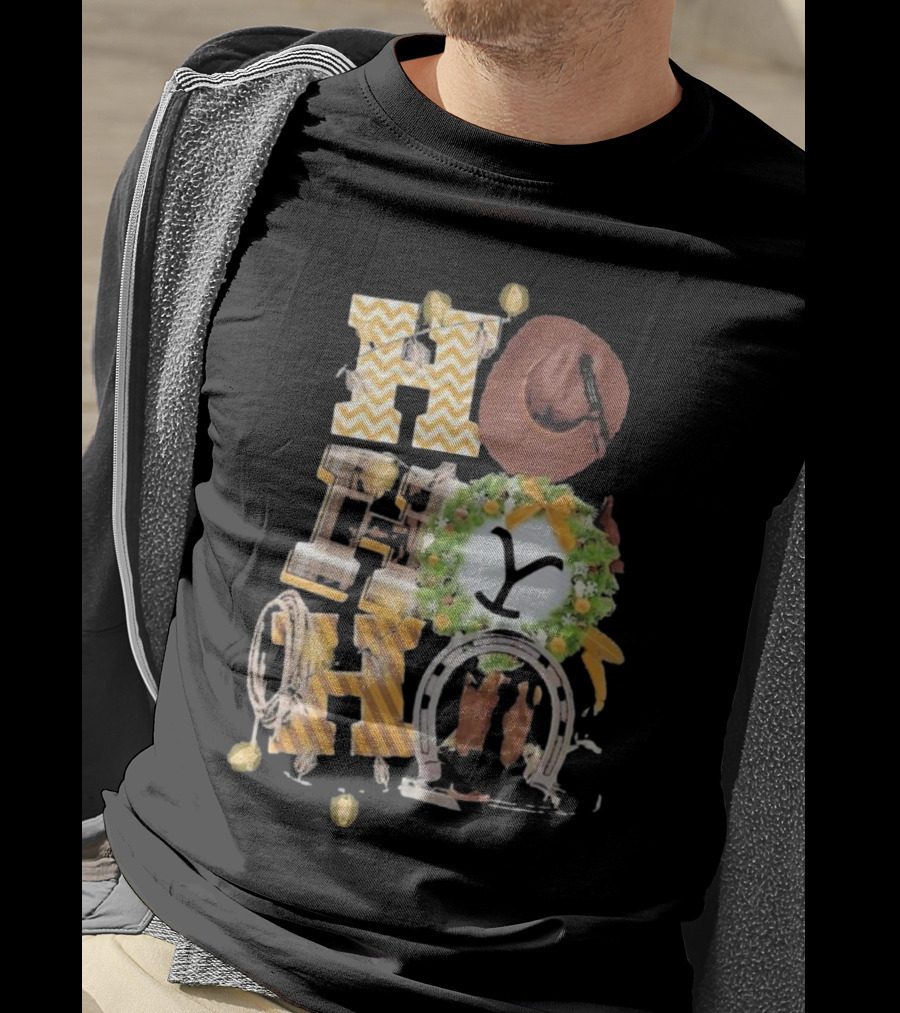 Yellowstone Christmas Hohoho Western Holiday Decor Cowboy Hat Wreath T-Shirt
