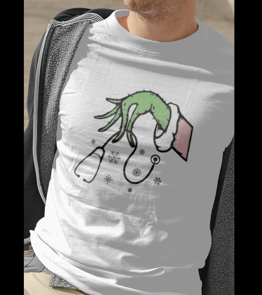 Christmas Nurse Grinch With Stethoscope And Snowflakes T-Shirt