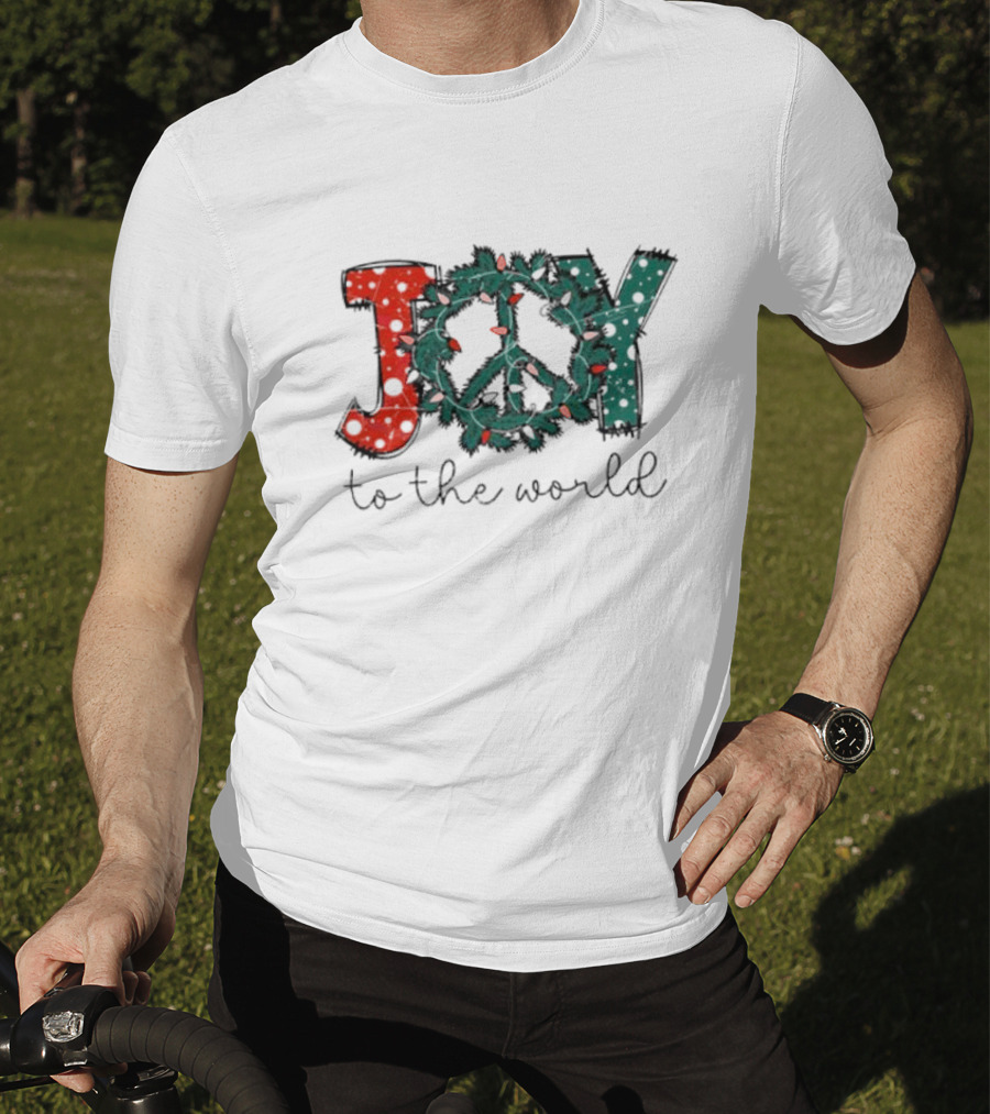 Joy To The World Christmas Wreath Peace T-Shirt