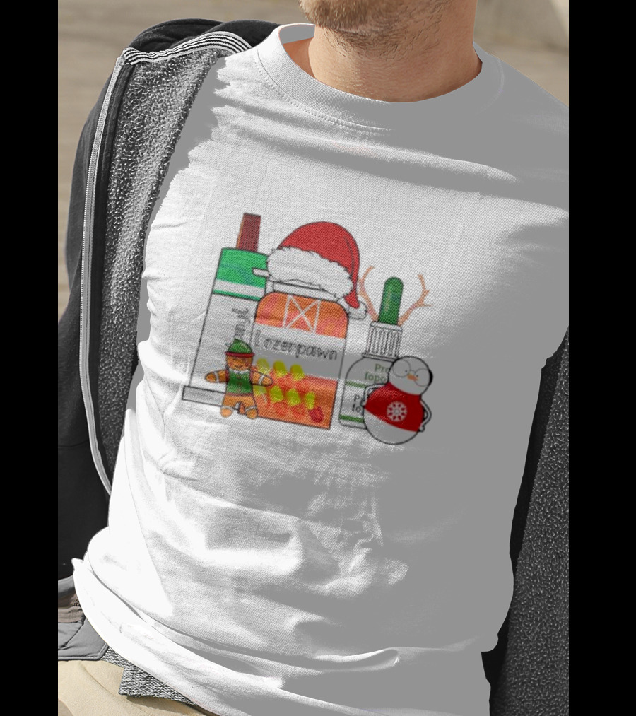 Christmas Pharmacy Technician Santa Hat Pill Bottles Gingerbread Snowman T-Shirt