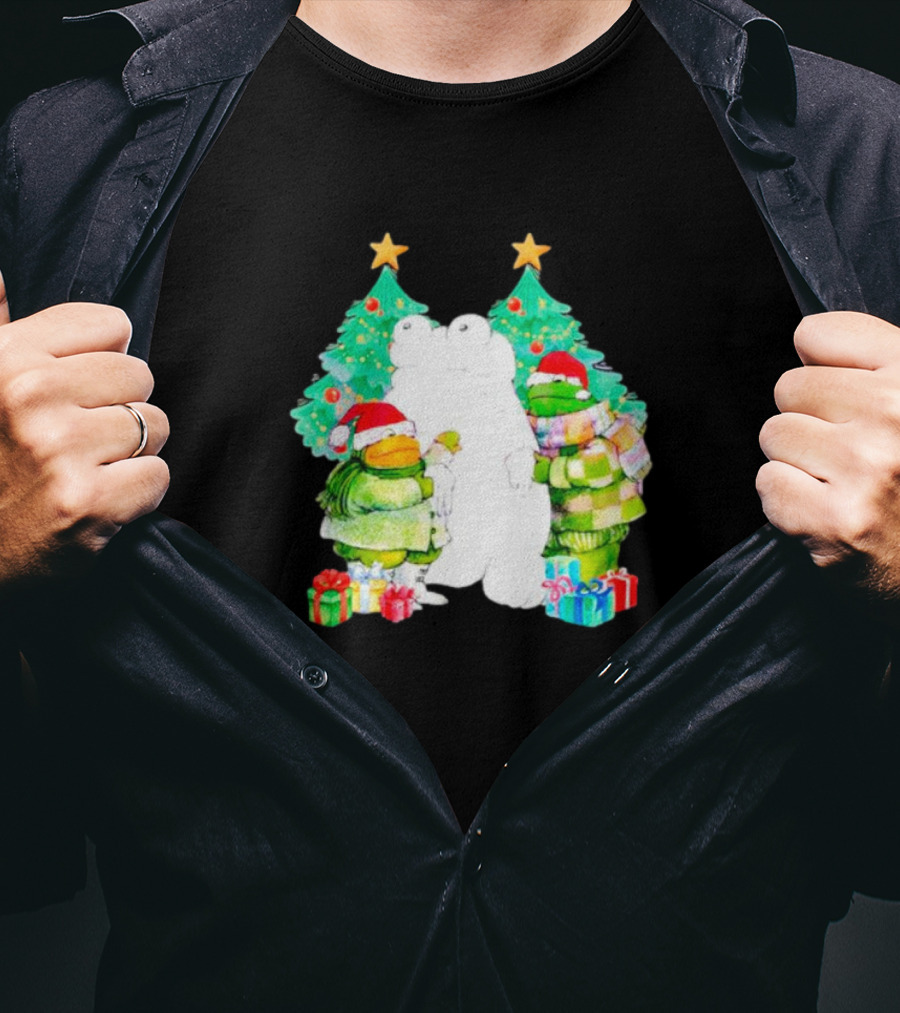 Frog And Toad Christmas Trees Presents Holiday Scene T-Shirt