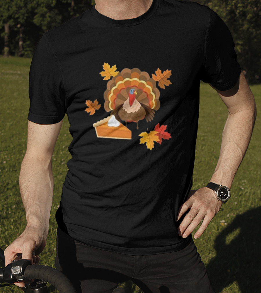 Turkey And Pie With Autumn Leaves T-Shirt