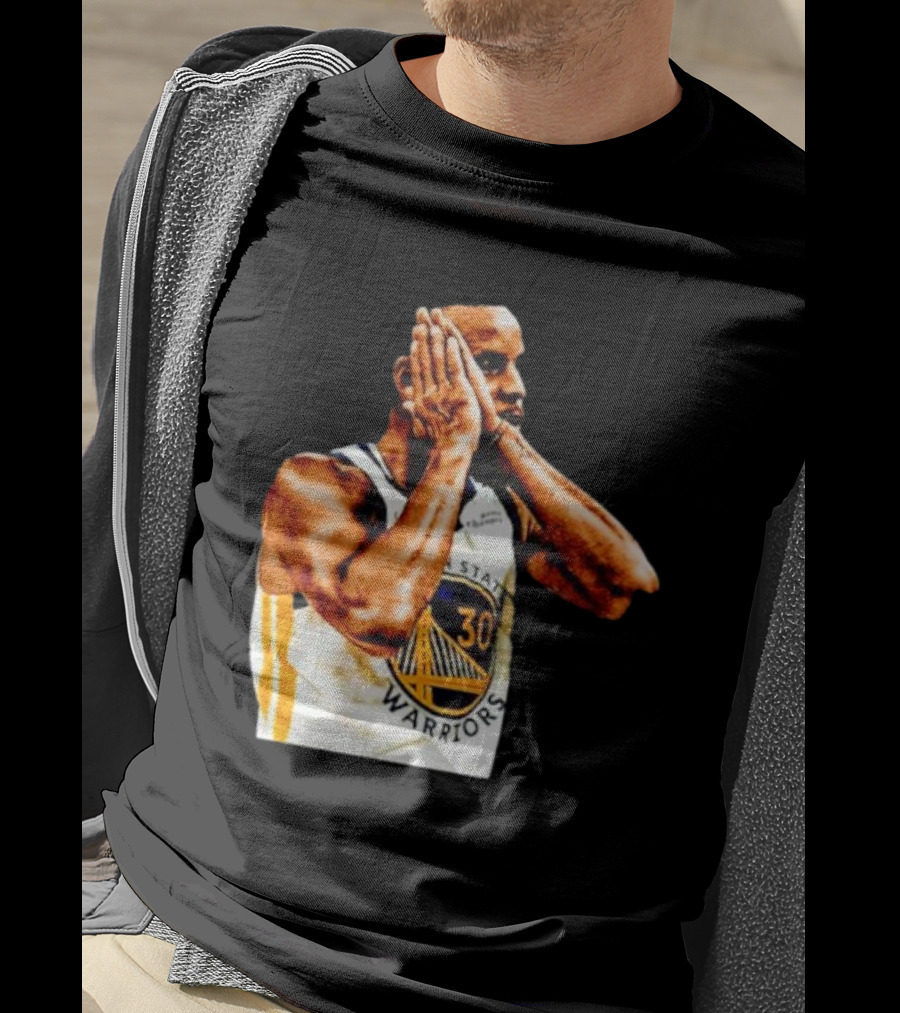 Golden State Warriors Stephen Curry Celebration Fan T-Shirt