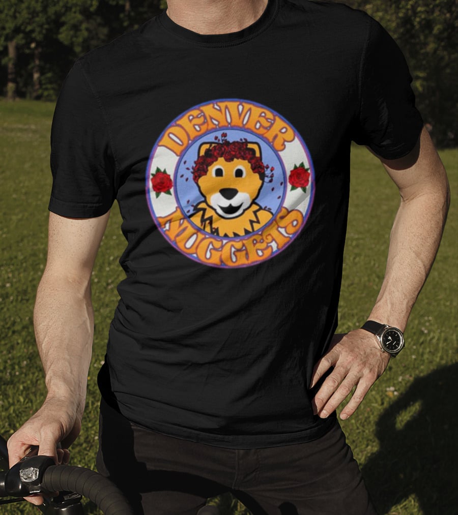Denver Nuggets Bear Head Surrounded By Red Roses T-Shirt