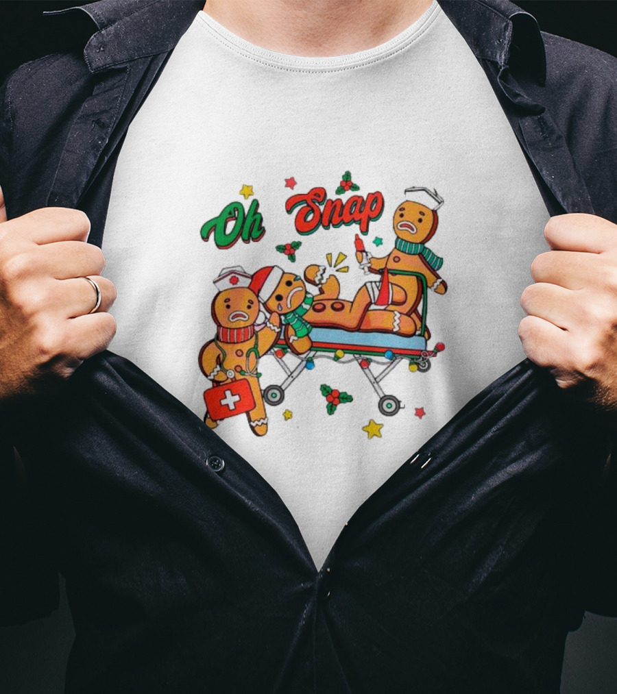 Oh Snap Gingerbread Nurse Ambulance Christmas T-Shirt