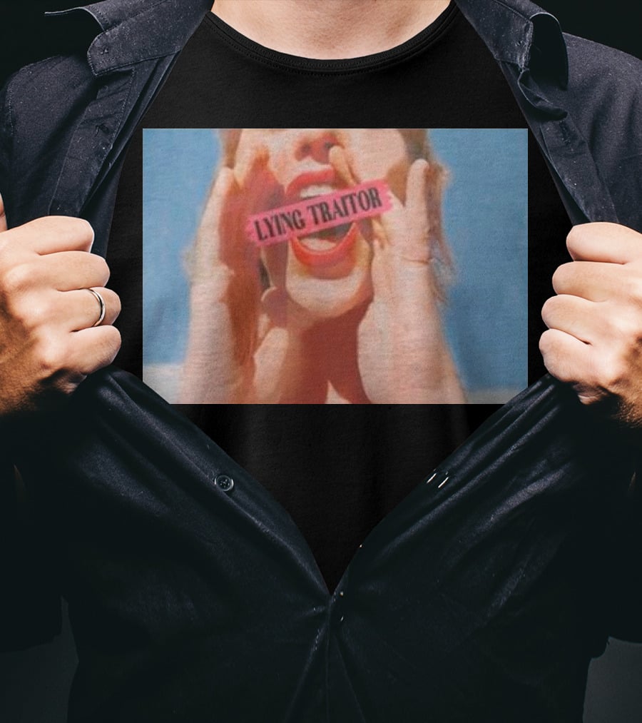 Lying Traitor Shouting Red Lips Hand Gestures T-Shirt