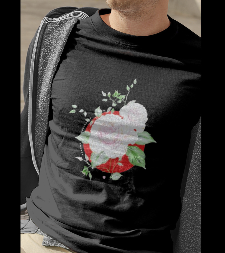 5Yr Kintsugi Rose Floral Design On Red Circle Background T-Shirt