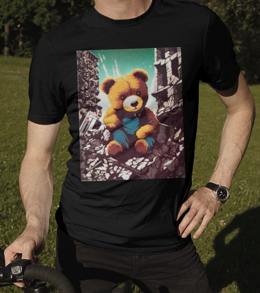Ceasefire Now Teddy Bear In War-Torn Ruins T-Shirt