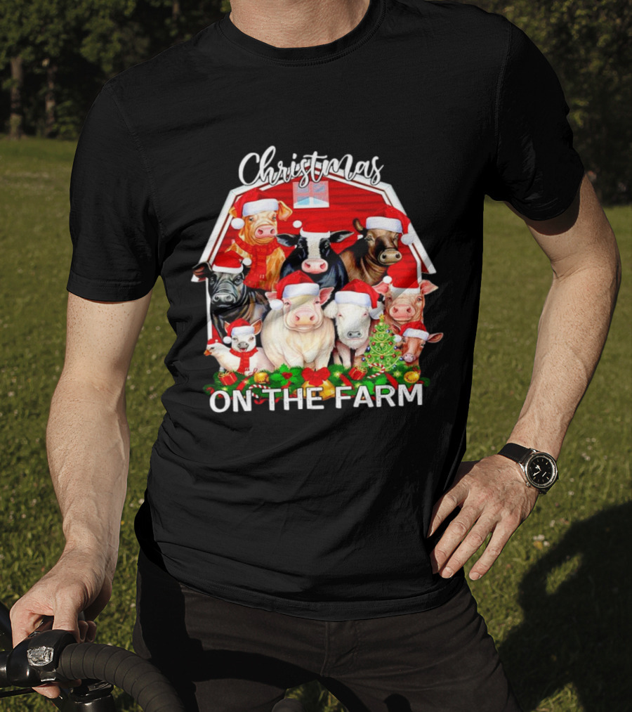 Christmas Animals Santa On The Farm T-Shirt