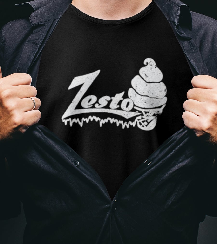 Zesto Ice Cream Drive In Restaurant Vintage T-Shirt