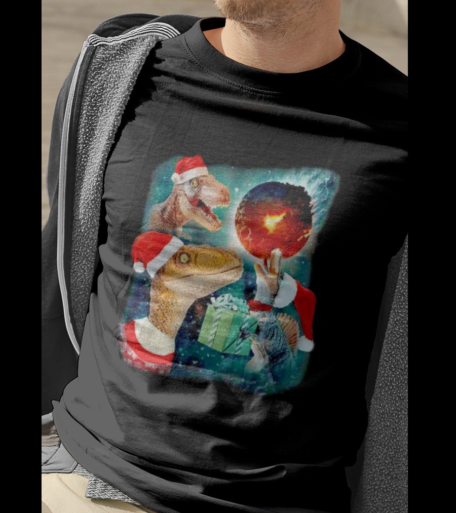 T-Rex Christmas Festive Santa Hat Dinosaur Planet Gift Explosion T-Shirt
