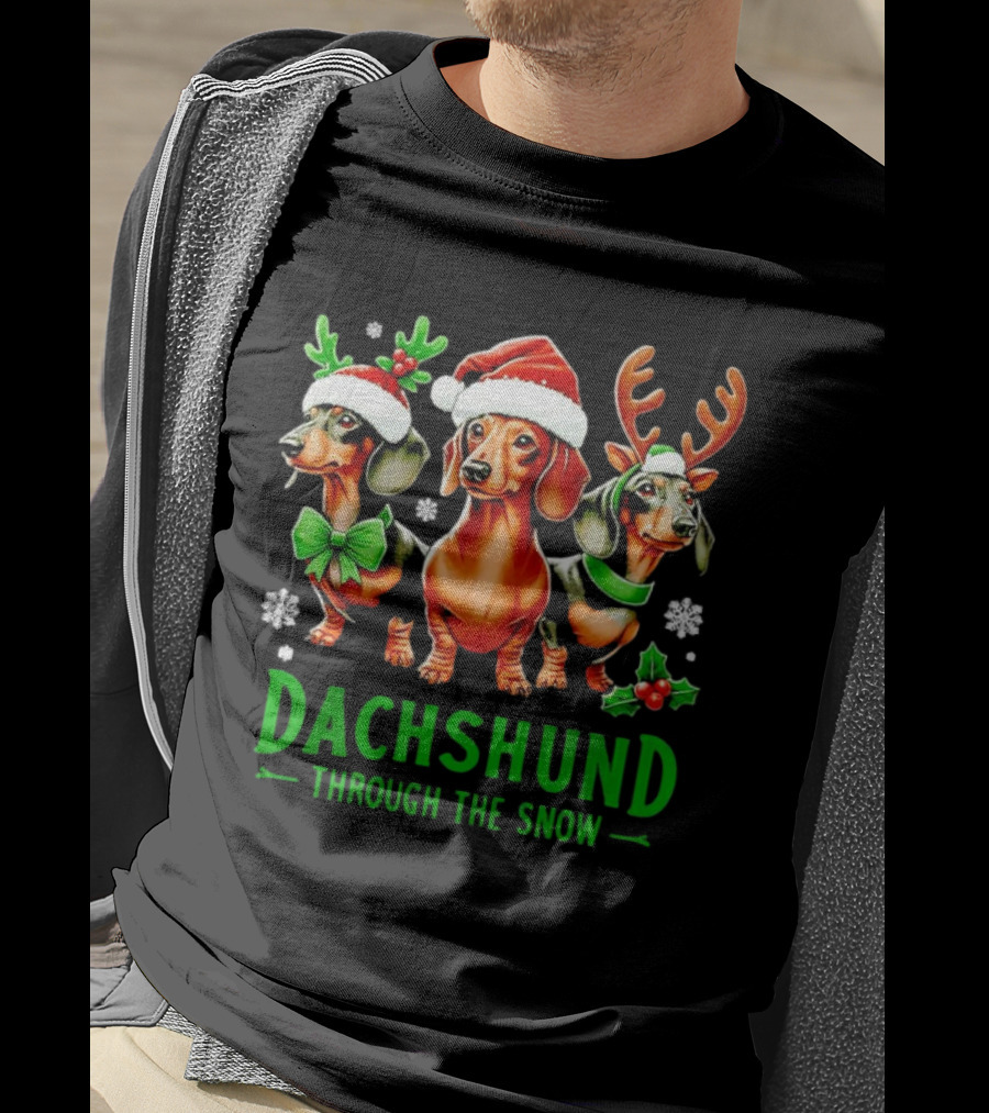Dachshund Through The Snow Santa Hat Reindeer Antlers Christmas Bow T-Shirt