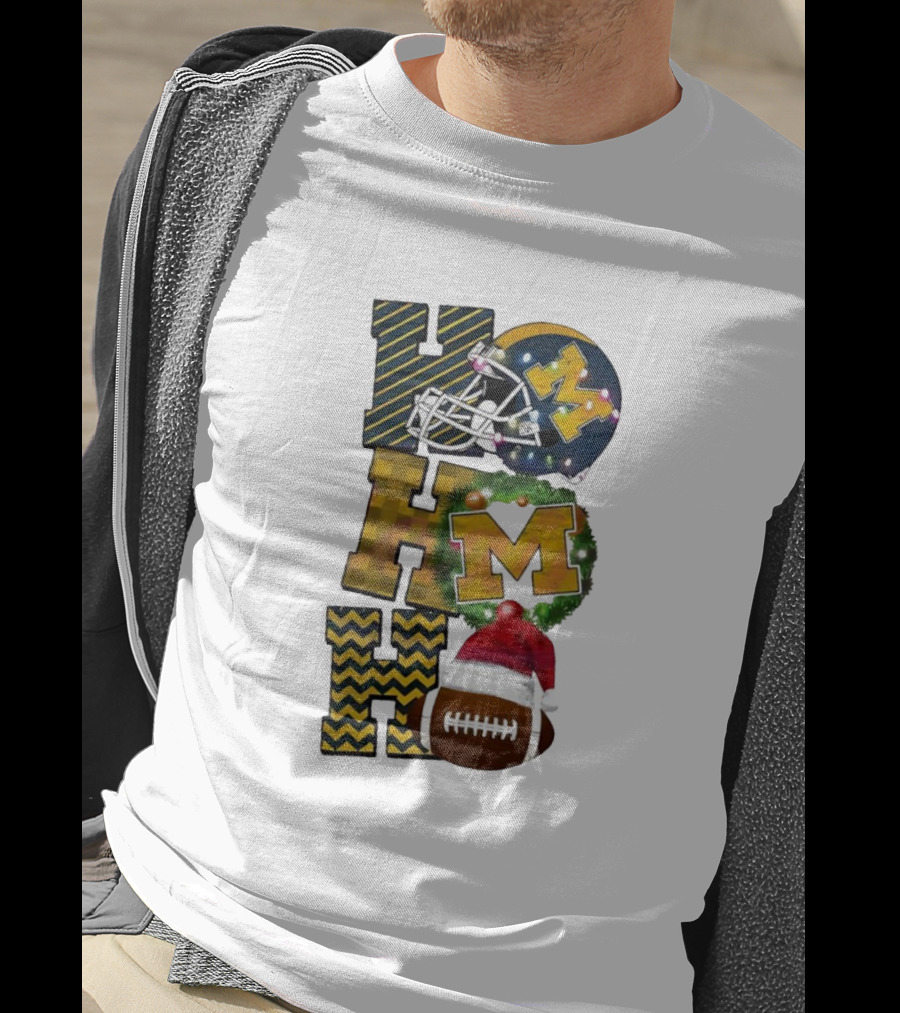 Michigan Wolverines Football Helmet Wreath Christmas Ho Ho Ho T-Shirt