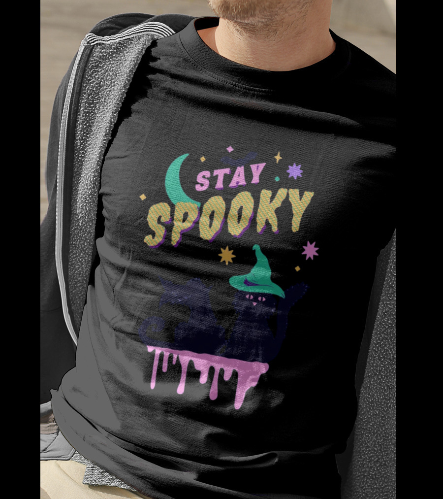 Stay Spooky Halloween Cats Moon Witch Hat Dripping Stars T-Shirt