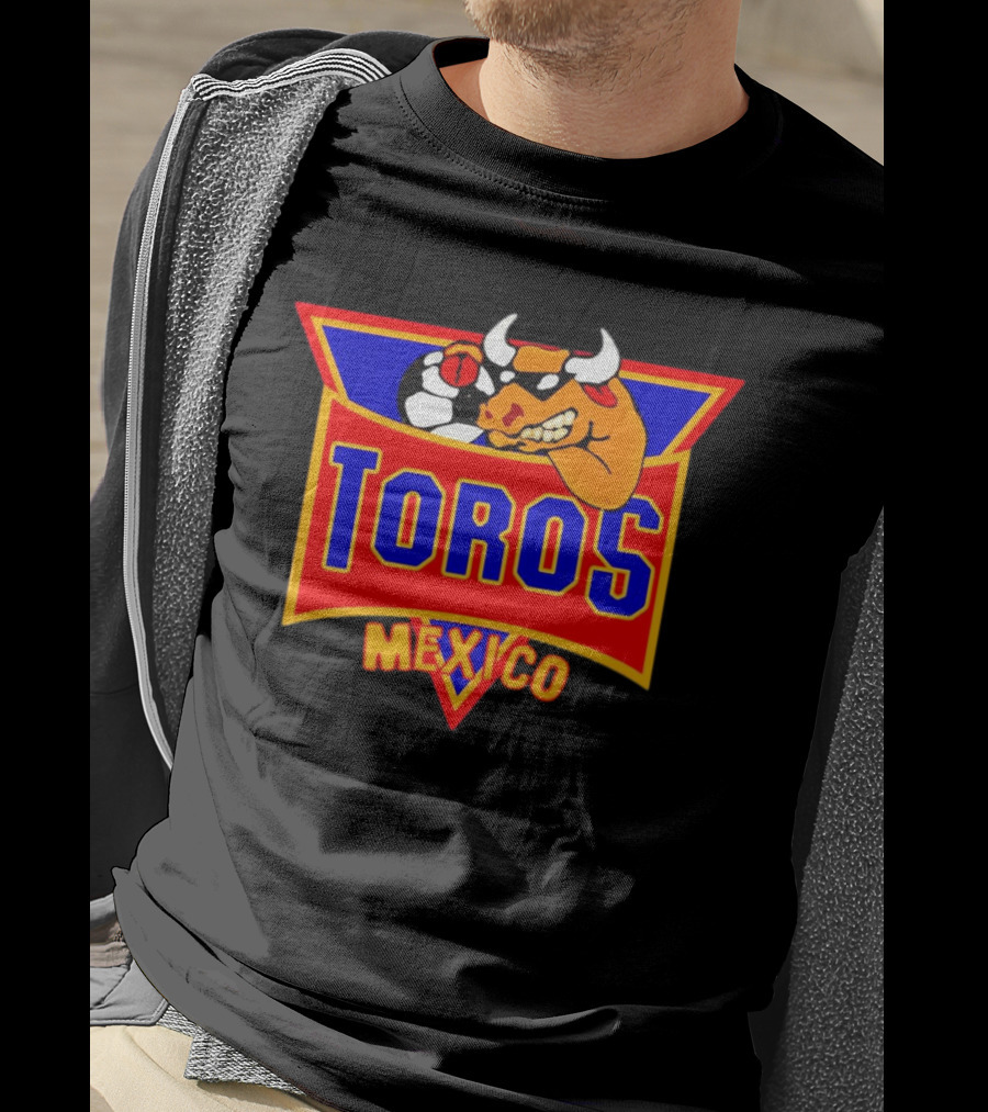 Toros Mexico Soccer Bull Emblem T-Shirt