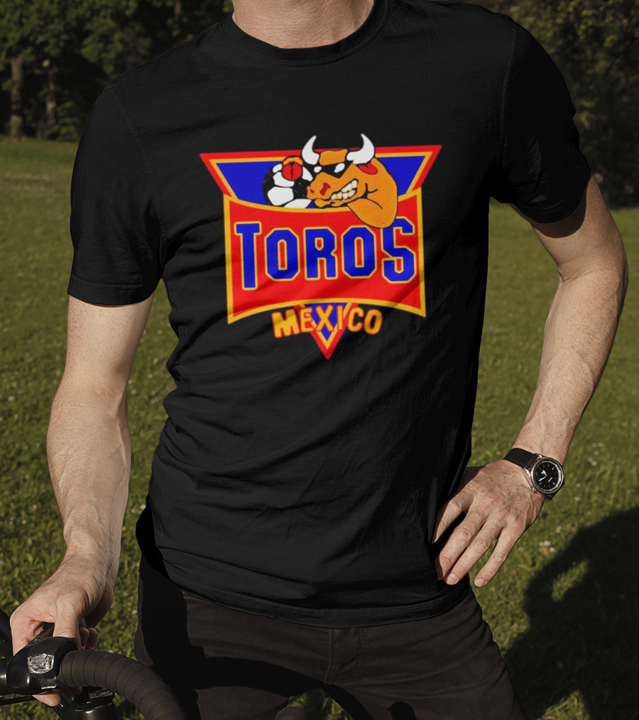 Toros Mexico Soccer Bull Emblem T-Shirt