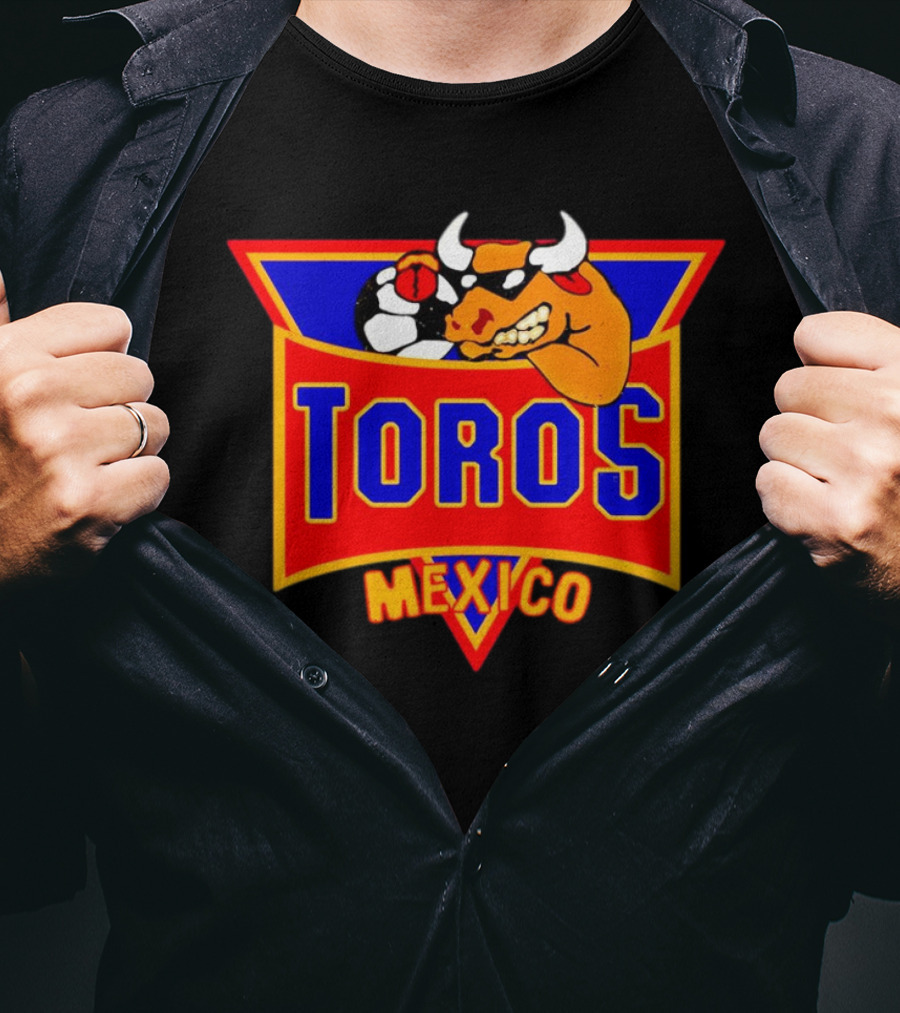 Toros Mexico Soccer Bull Emblem T-Shirt