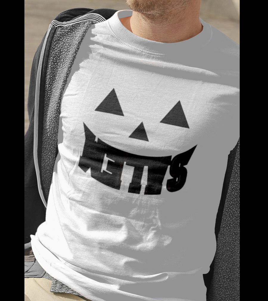 Salem Pumpkin Jack-O'-Lantern Face T-Shirt