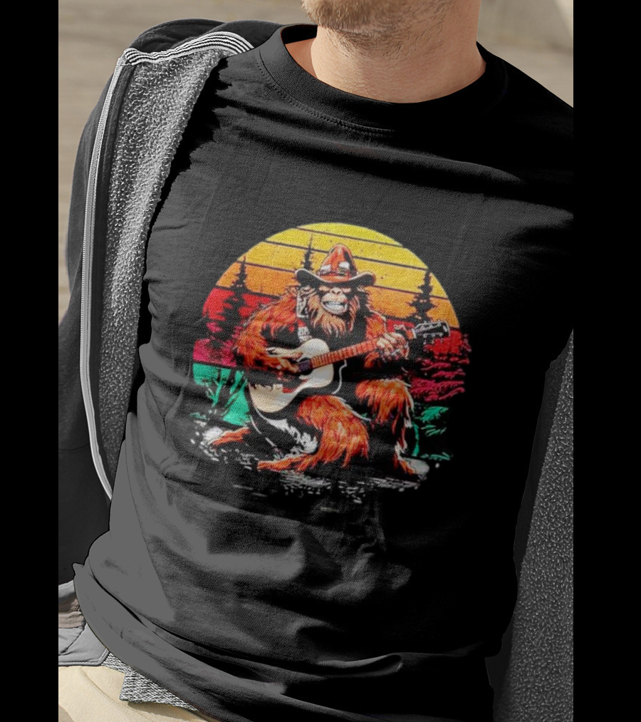 Bigfoot Playing Guitar Retro Sunset Forest Vintage Styles T-Shirt