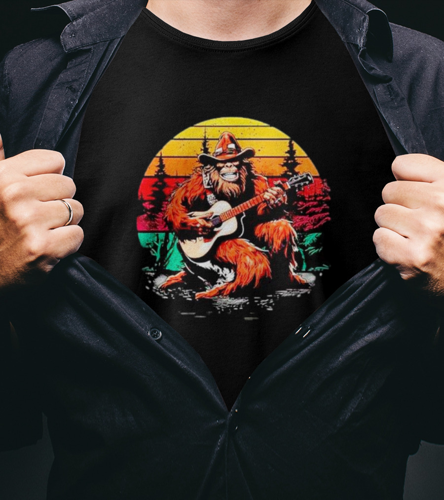 Bigfoot Playing Guitar Retro Sunset Forest Vintage Styles T-Shirt
