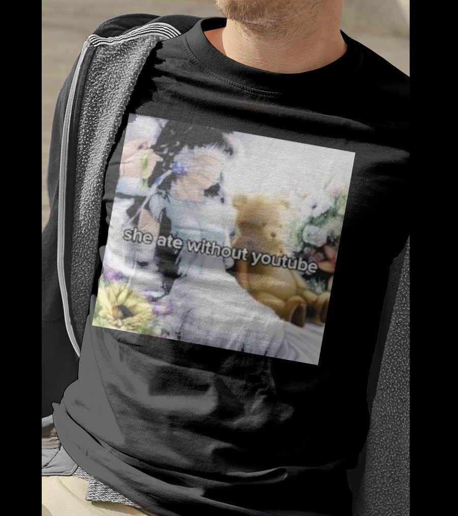 She Ate Without YouTube Floral Teddy Bear Aesthetic T-Shirt