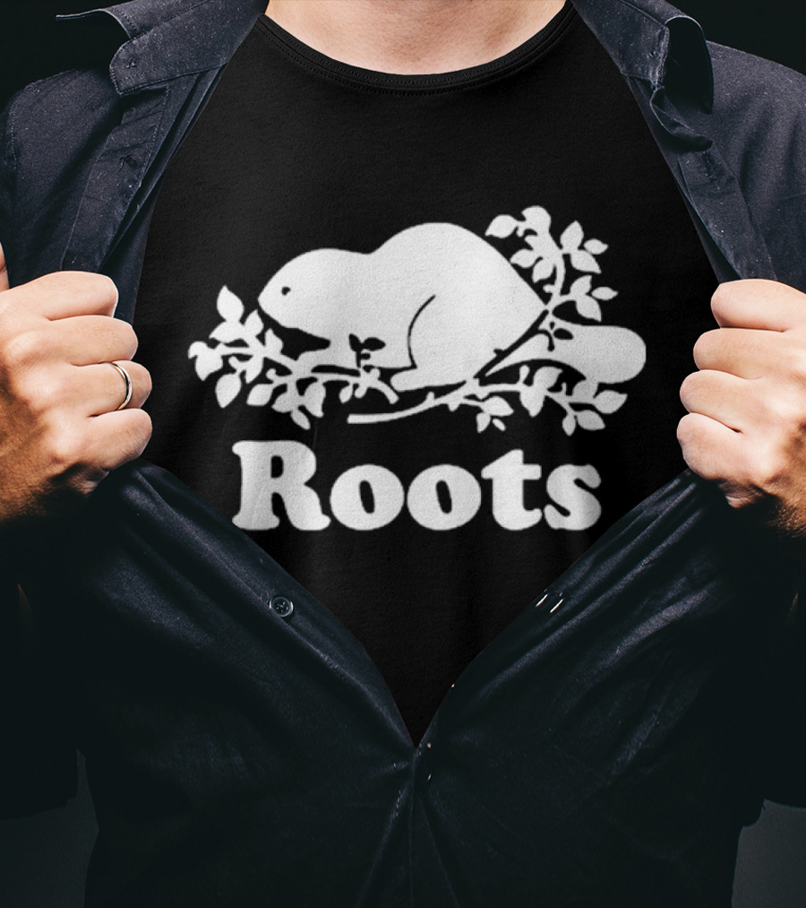 Chrystia Rreeland Beaver Roots Canada T-Shirt