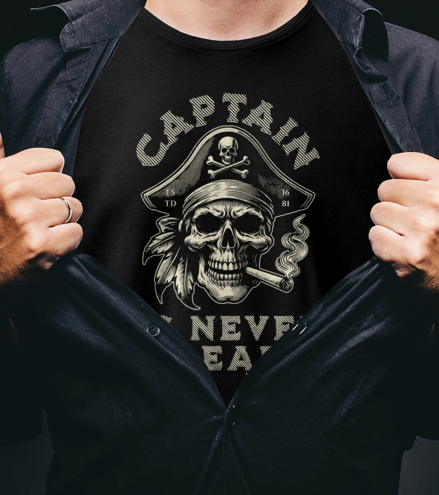 Captain Is Never Dead 1681 Skull Smoking Cigar T-Shirt