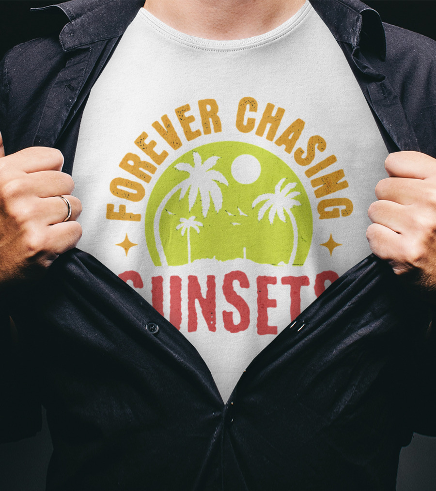 Forever Chasing Sunsets Retro Vintage Summer Vacation T-Shirt