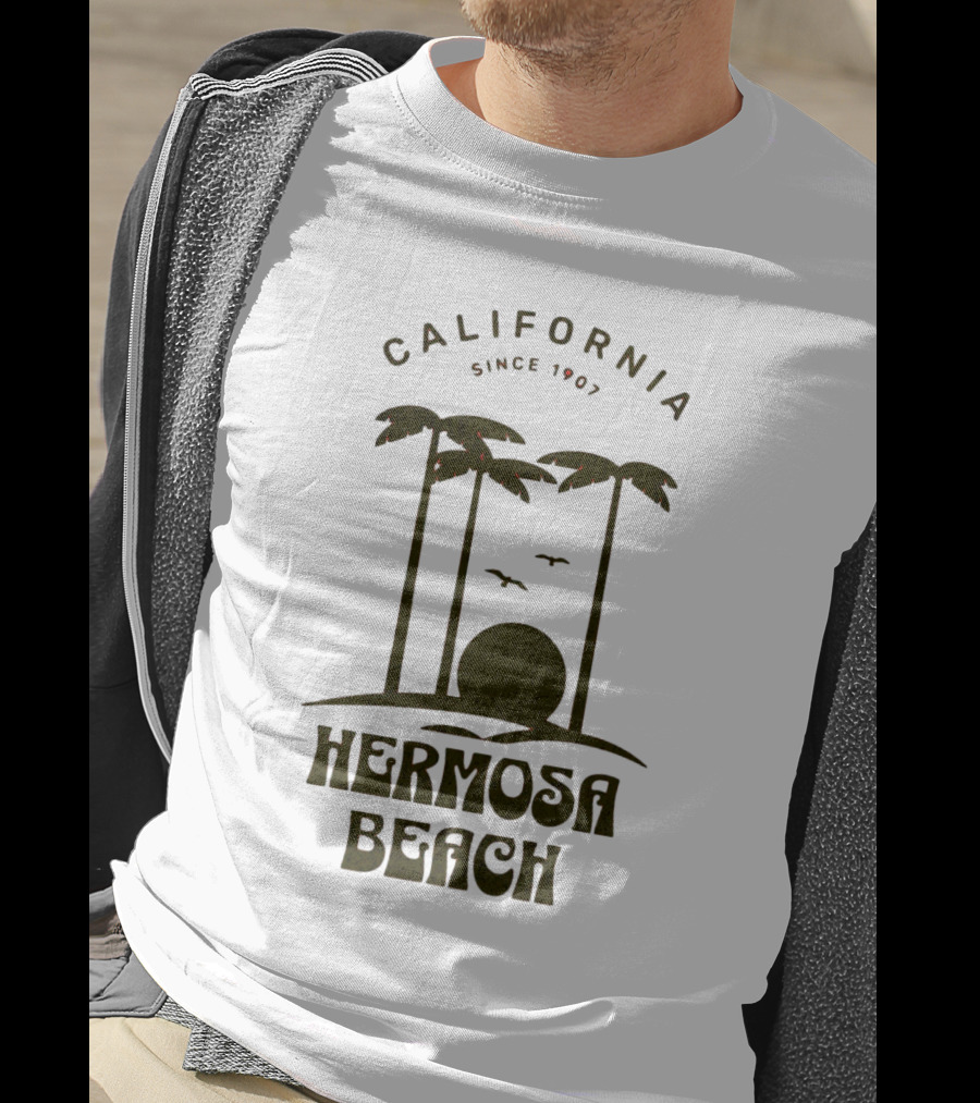 Hermosa Beach California Since 1907 Palm Trees Sunset T-Shirt