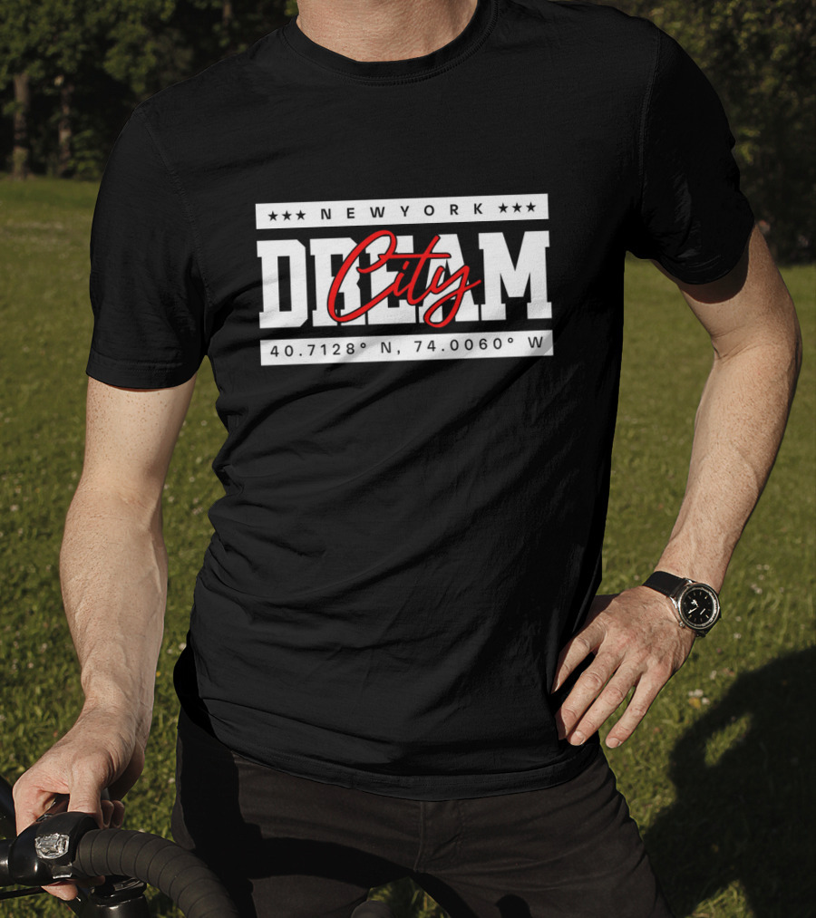 NEW YORK DREAM CITY 40.7128° N 74.0060° W T-Shirt