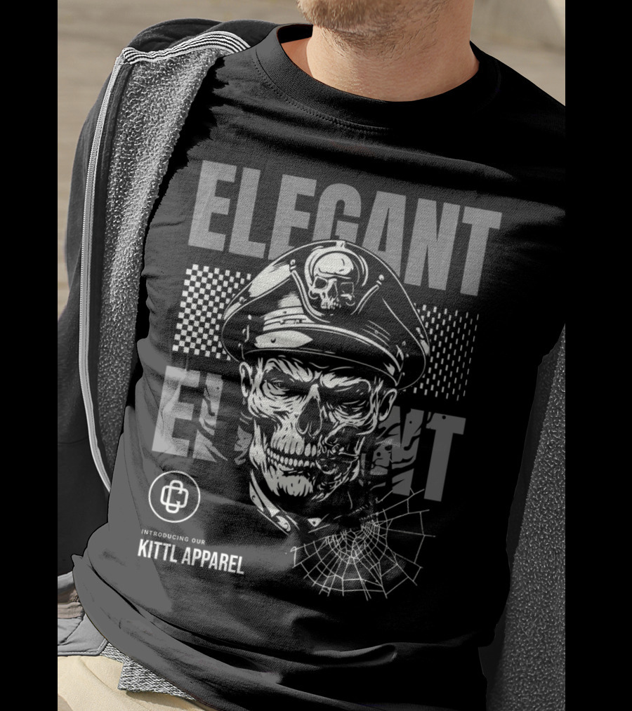 Elegant Captain Skull Kittl T-Shirt