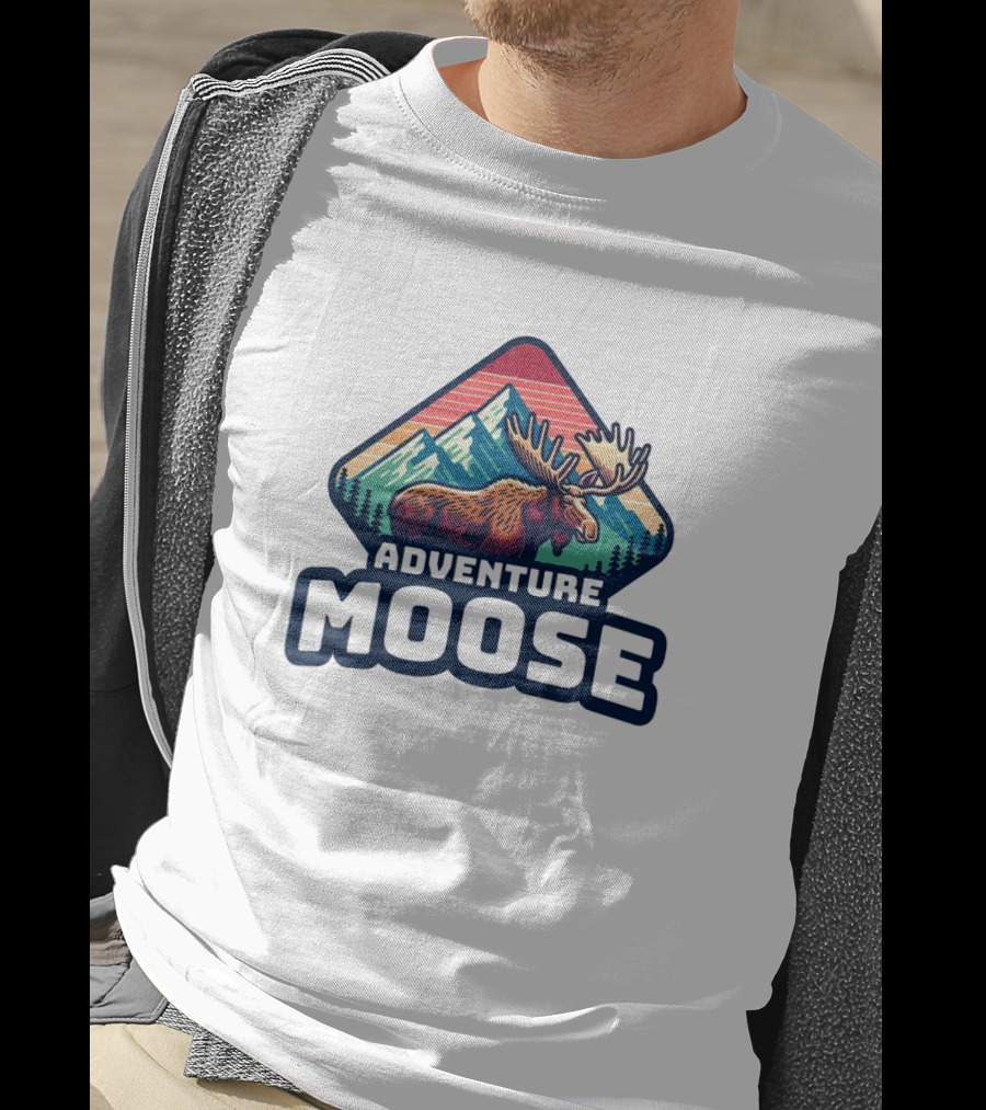 Adventure Moose Mountain Wilderness Retro Trekking T-Shirt
