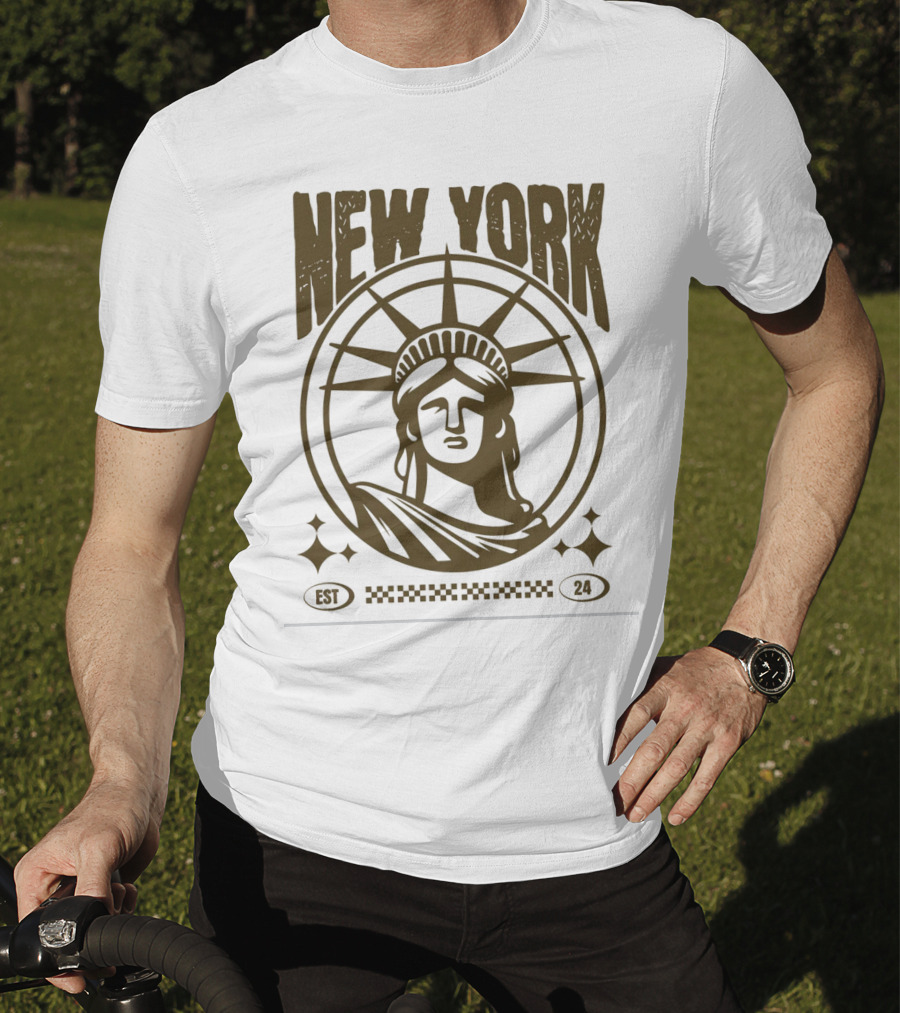 New York Statue Of Liberty EST 24 T-Shirt