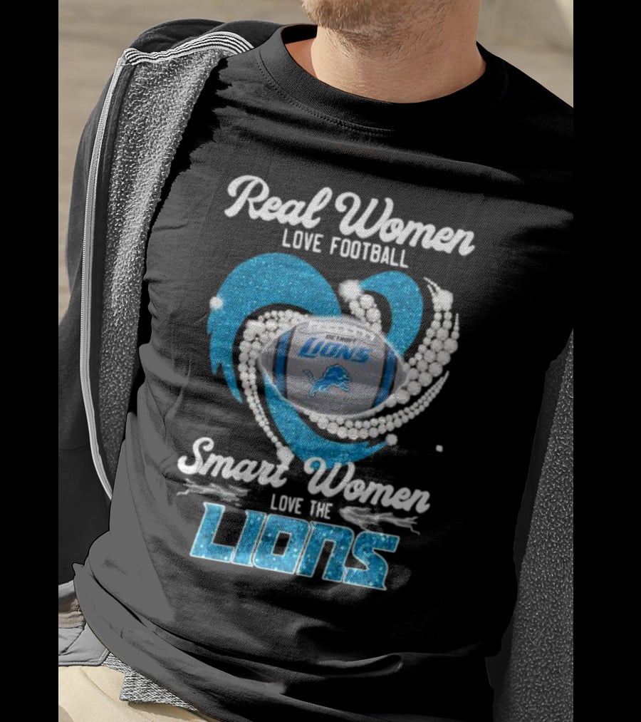 Real Women Love Football Smart Women Love The Detroit Lions Logo Football T-Shirt