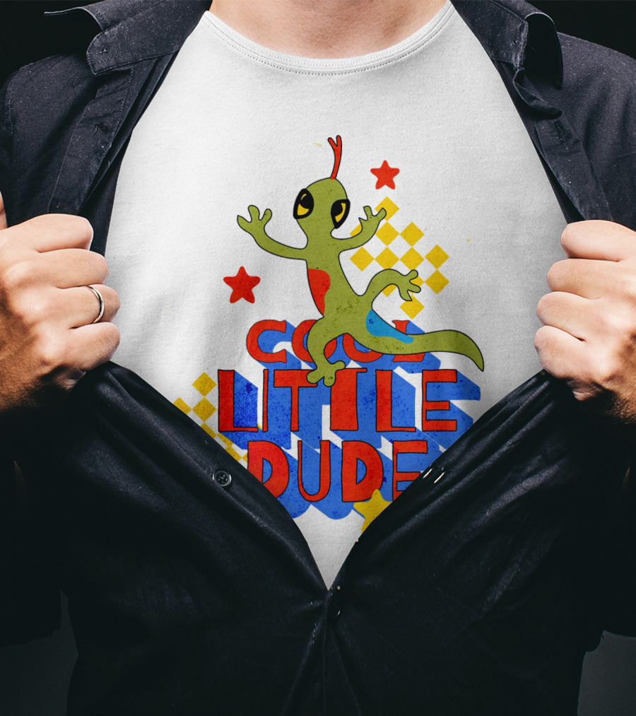 Cool Little Dude Lizard With Stars And Checkerboard T-Shirt