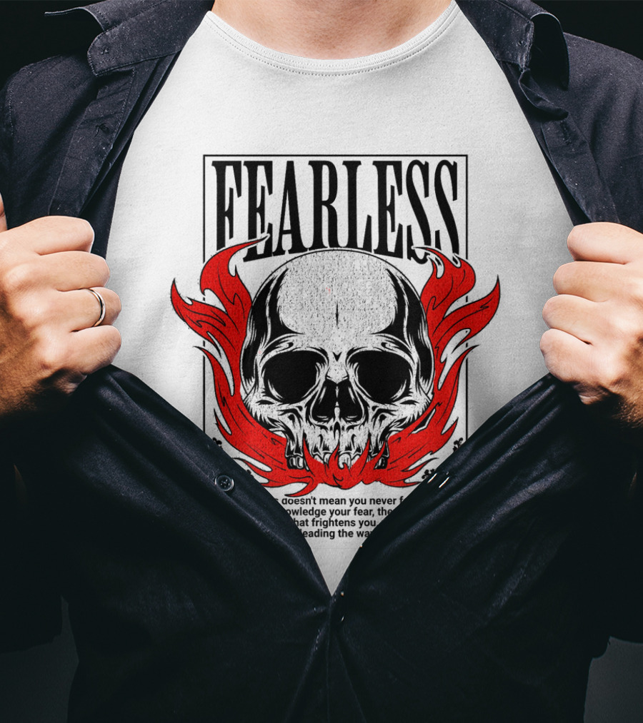 FEARLESS Skull With Red Flames Street Wear T-Shirt