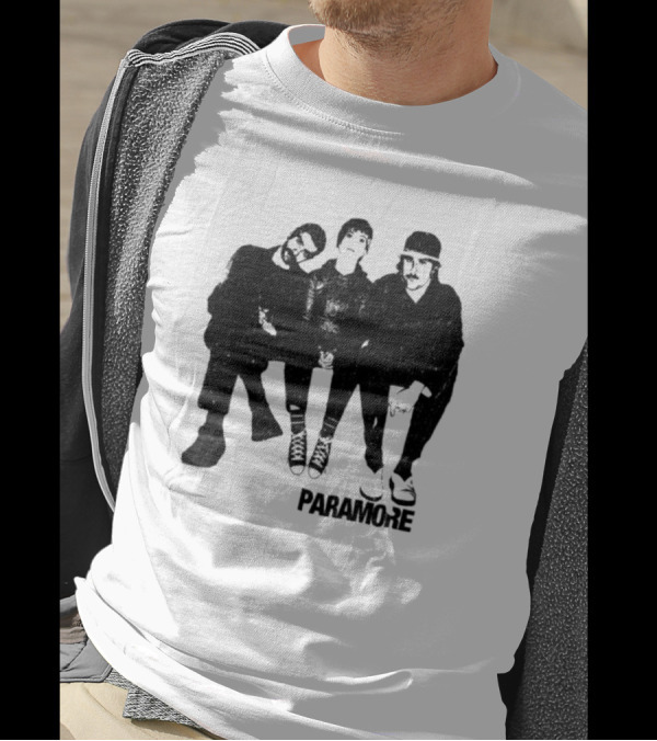Paramore Music Group Trio Black And White Photo Boyfriend Fit Girls T-Shirt
