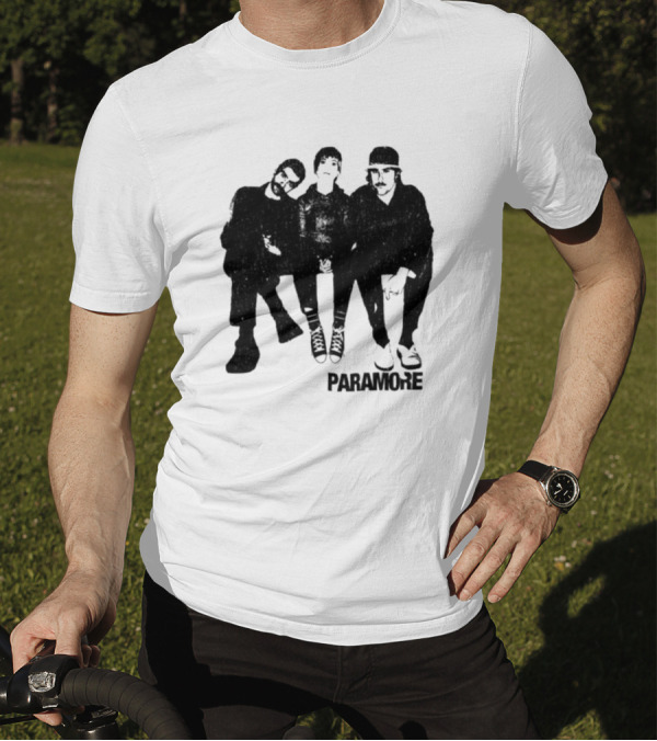 Paramore Music Group Trio Black And White Photo Boyfriend Fit Girls T-Shirt