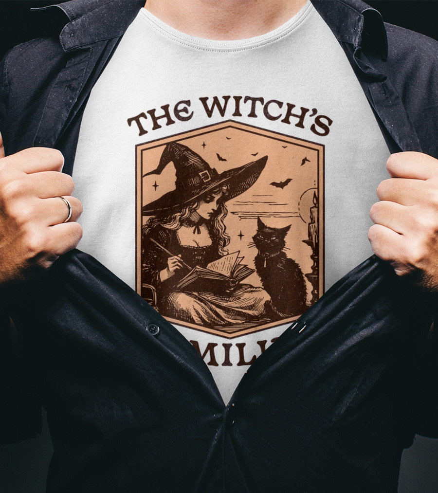 The Witch's Familiar Halloween Vintage Witch And Cat T-Shirt