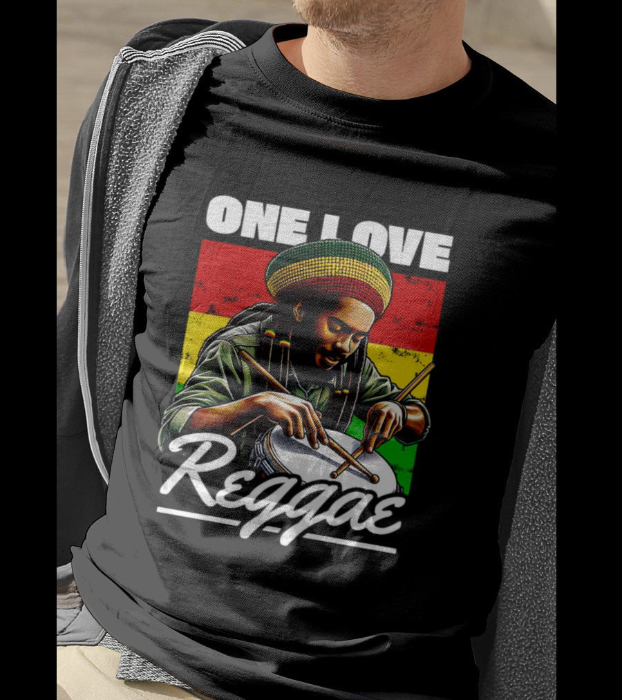 One Love Reggae Drummer With Rasta Colors T-Shirt