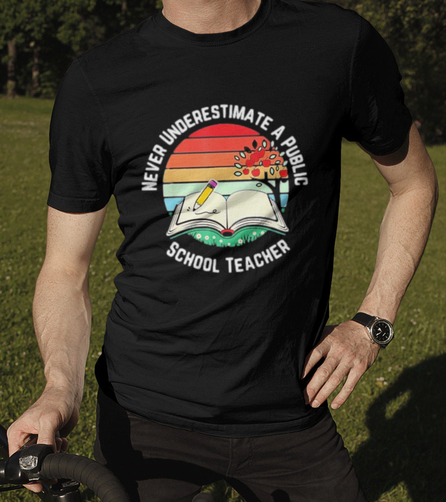 Never Underestimate A Public School Teacher Retro Vintage Open Book Pencil Sunset T-Shirt