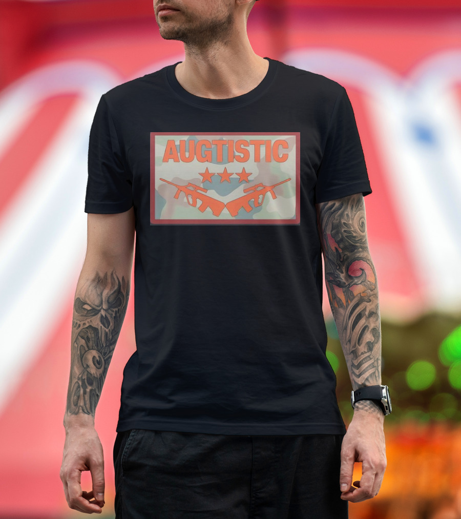 AUGTISTIC Stars and Rifles on Camouflage Background T-Shirt