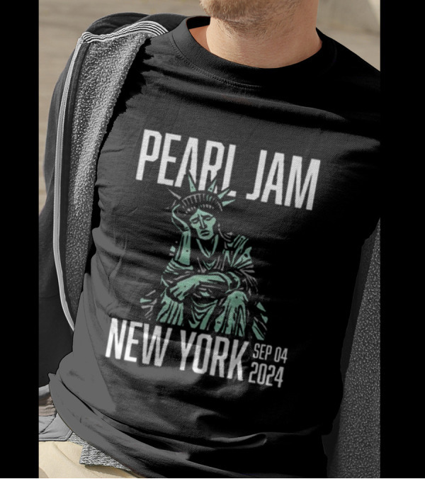 Pearl Jam New York September 4 2024 Tired Liberty Statue Madison Square Garden Night 2 Event T-Shirt