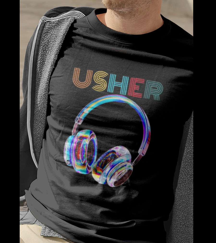 USHER Vintage Headphone Hiphop Music Fan T-Shirt