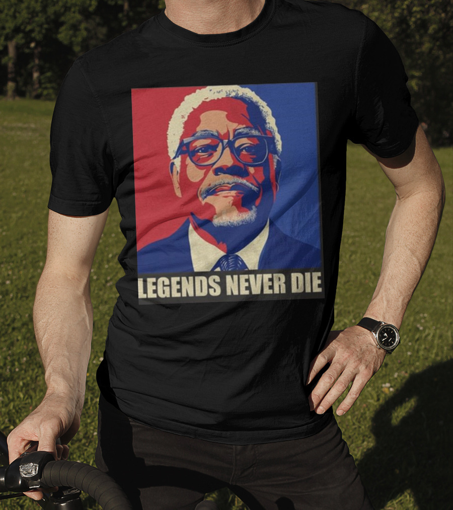 Rest In Peace James Earl Jones Legends Never Die Pioneering Icon Of Film And Stage T-Shirt
