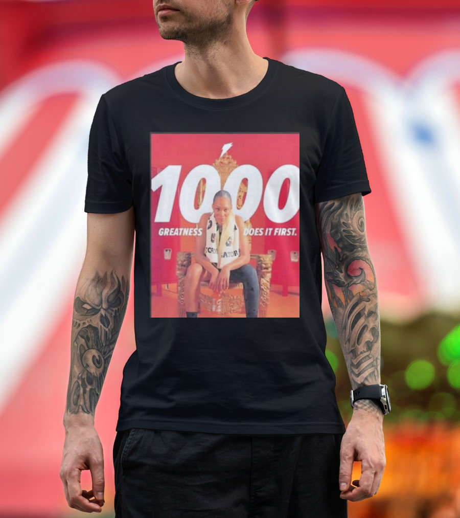 1000 Greatness Does It First A’ja Wilson Iconic Chair Sports Empowerment T-Shirt